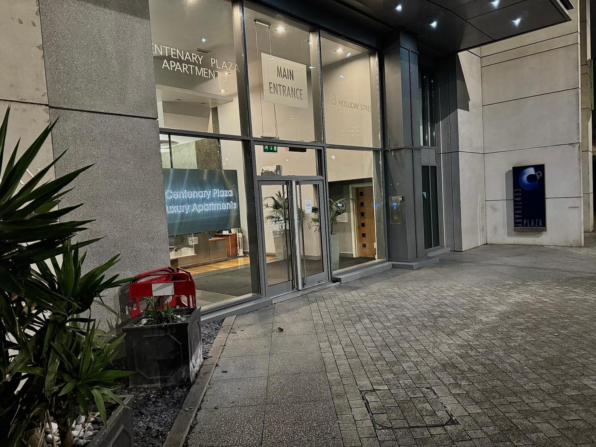 Birmingham City Centre - Centenary Plaza Luxury Apartment - Free Gym エクステリア 写真